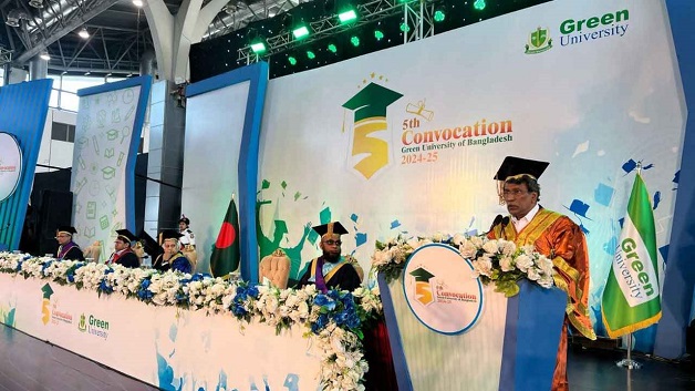 পঞ্চম সমাবর্তনে ডিগ্রি পেলেন গ্রিন ইউনিভার্সিটির ৪১২৯ গ্র্যাজুয়েট