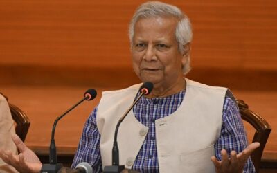 বিশ্বমান বজায় রেখে শ্রম আইন সংস্কারের আহ্বান ড. ইউনূসের